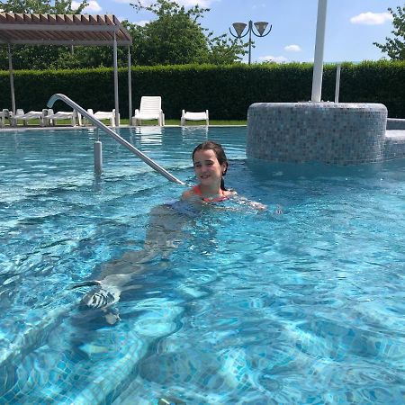 Karos Gold 813 Wellness Apartman Zalakaros Εξωτερικό φωτογραφία