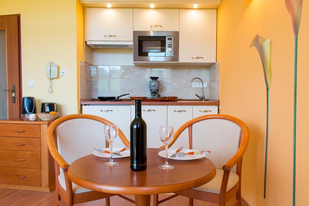 Karos Gold 813 Wellness Apartman Zalakaros Εξωτερικό φωτογραφία